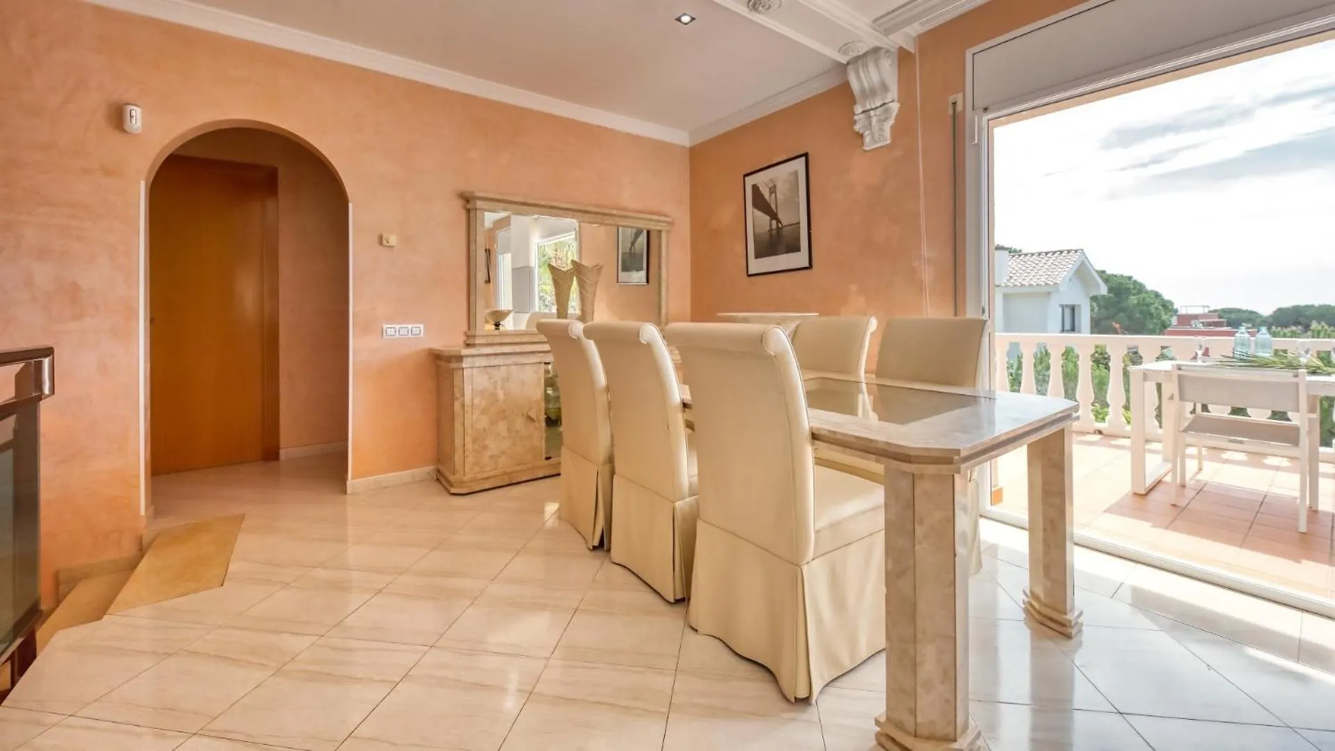 Costacabana - Villa Estrella Lloret de Mar