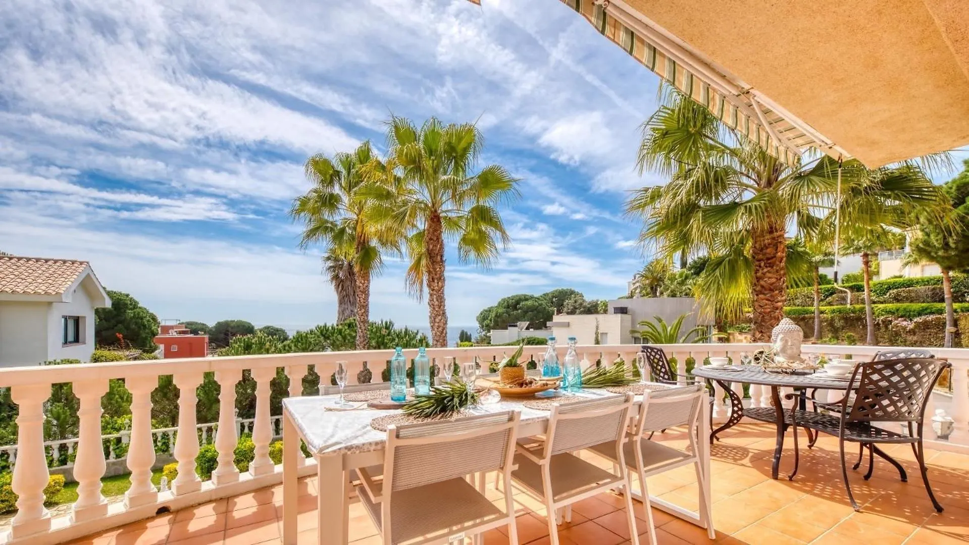 Costacabana - Villa Estrella Lloret de Mar Spain